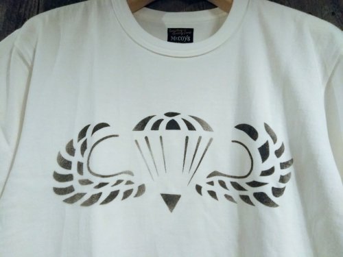 ミリタリープリントTシャツ "JUMP WINGS"