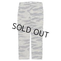 TIGER CAMOUFLAGE TROUSERS / TADPOLE