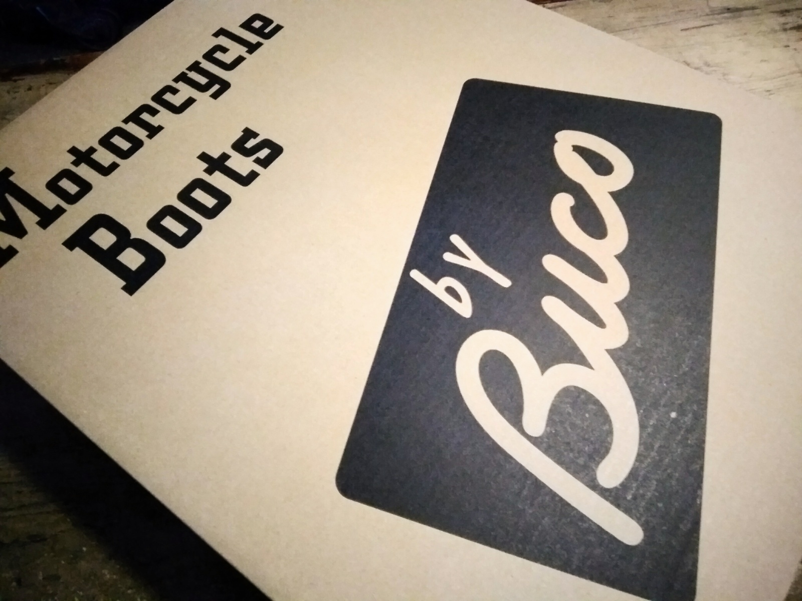 ナローエンジニアブーツ