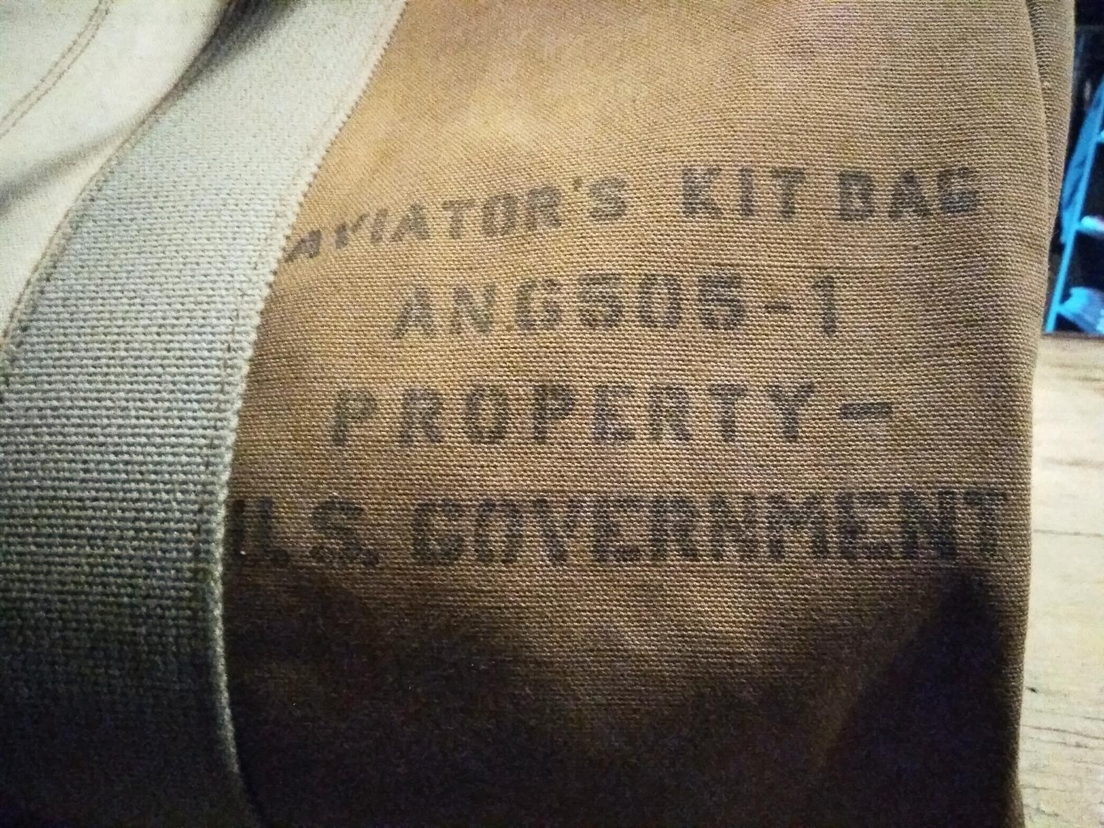 AVIATOR'S KIT BAG